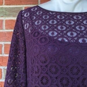 Laundry by Shelli Segal Keyhole Purple Lace Bell Sleeve Dress 👗